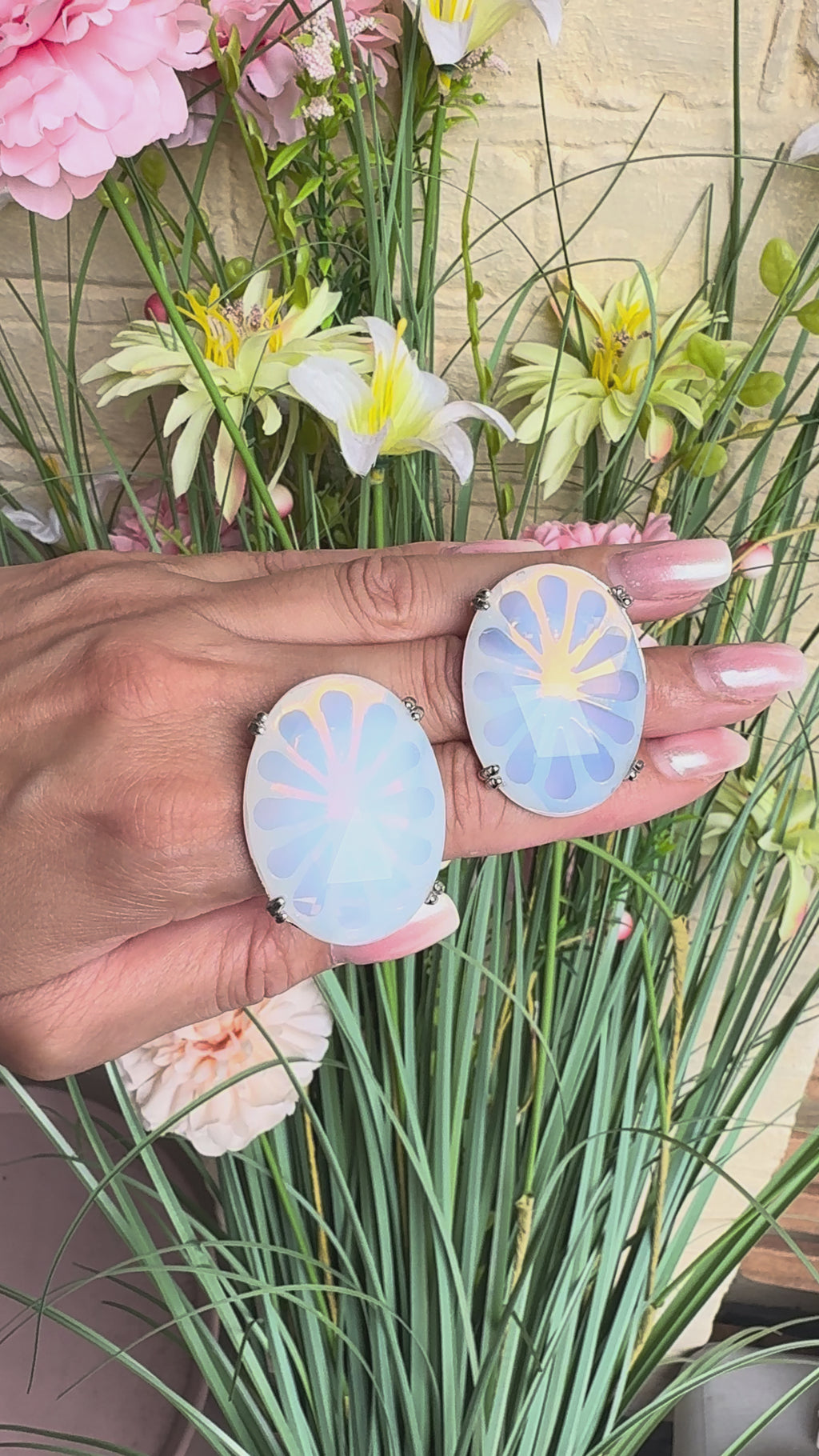 Schiaparelli Opaline Glass Jewelry Set – Bracelet & Clip Earrings