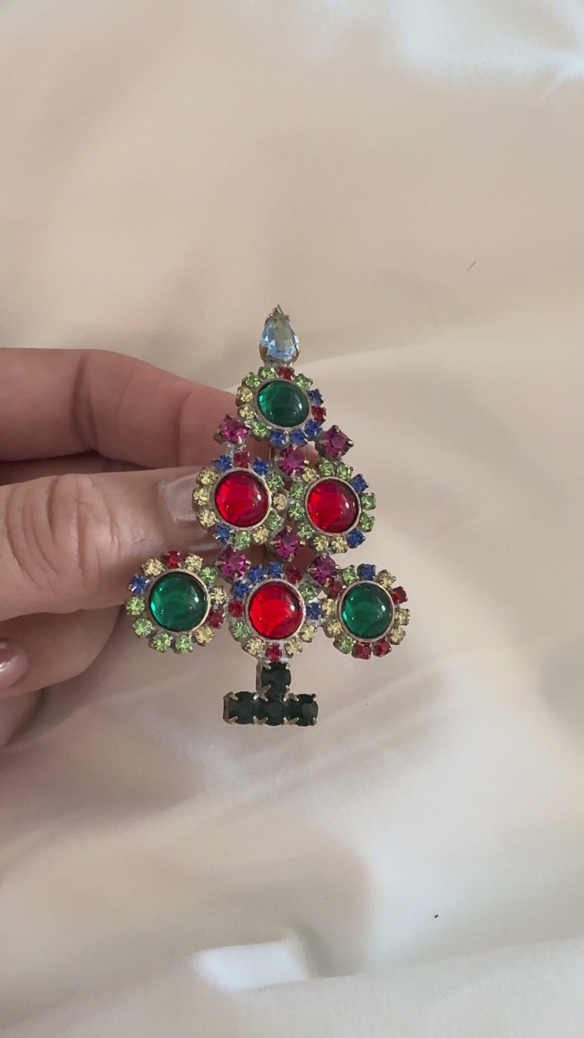 Vintage Christmas Tree Brooch with Green Top Cabochon