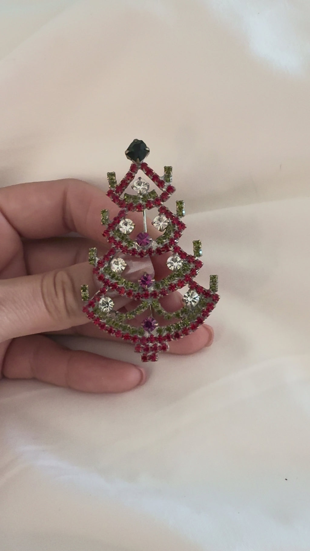 Vintage Red & Green Crystal Christmas Tree Brooch