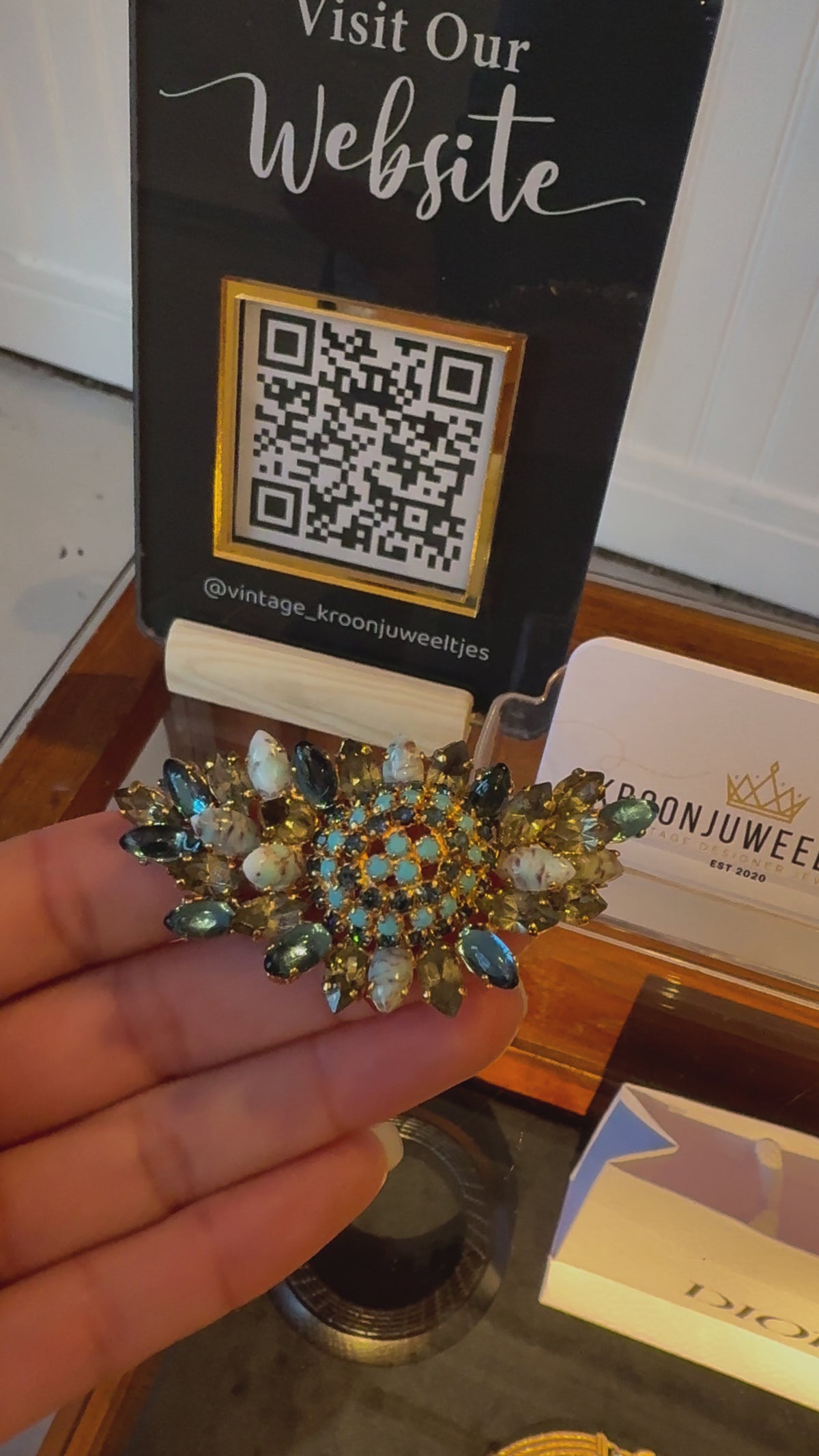 Christian Dior Fan-Shaped Flower Motif Brooch 1965
