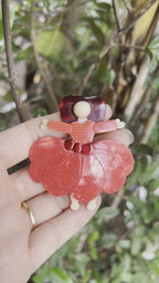 Scarlett O'Hara broche van Lea Stein
