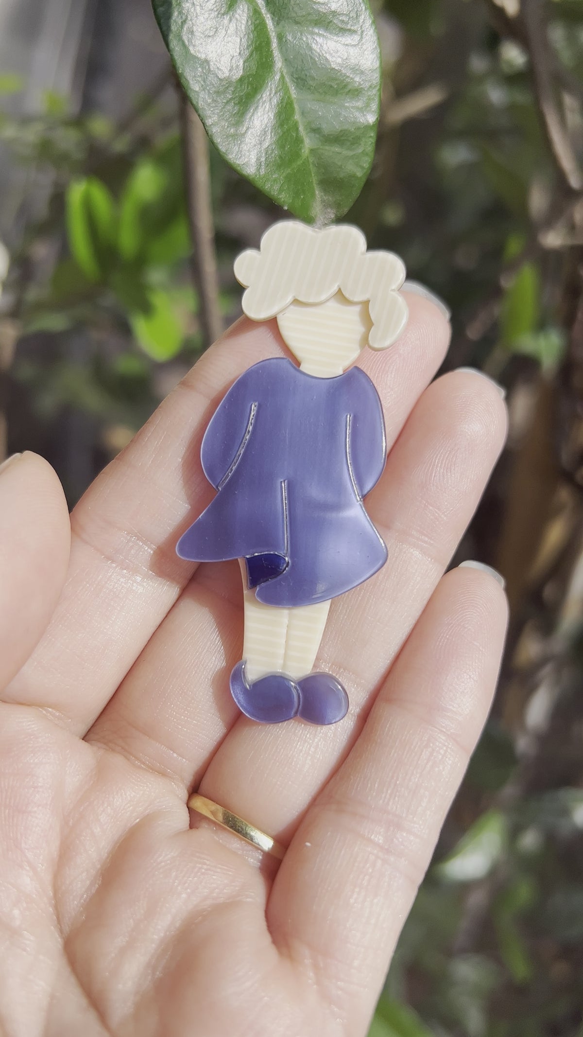 Vintage Annie Brooch - Lea Stein